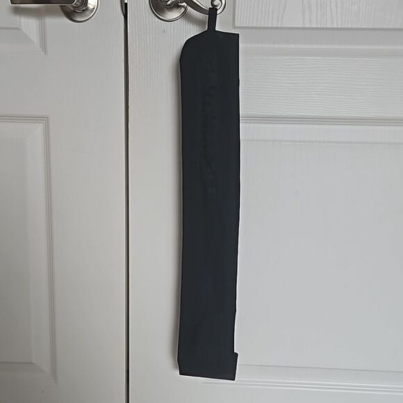 Rudsak Unisex Resueable Protective Sleeves To Store Your Fur Black - Picture 14 of 16